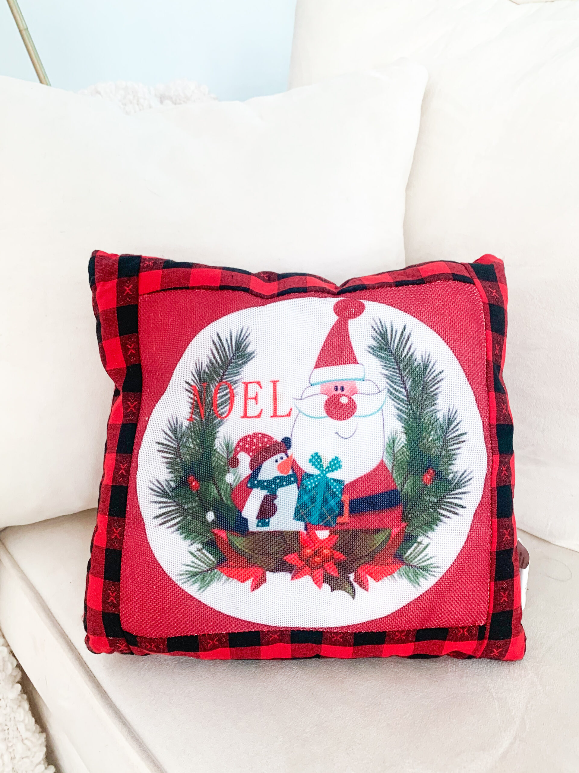 Small Noel Pillow