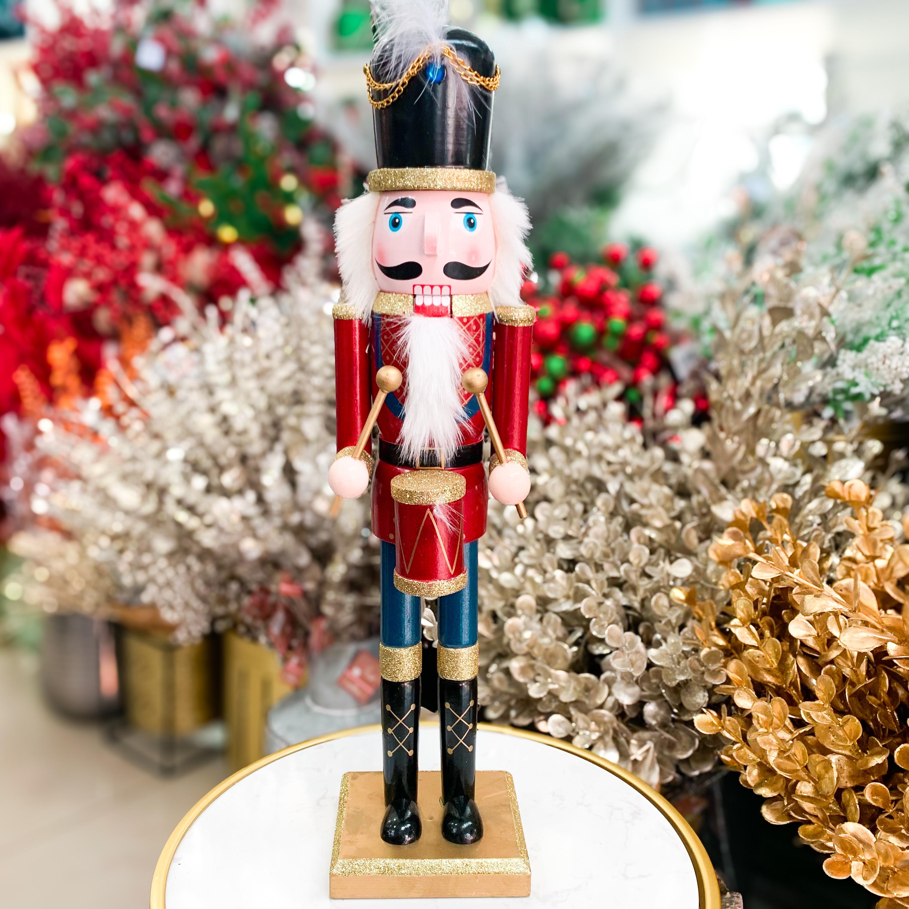 Tall Nutcracker Soldiers